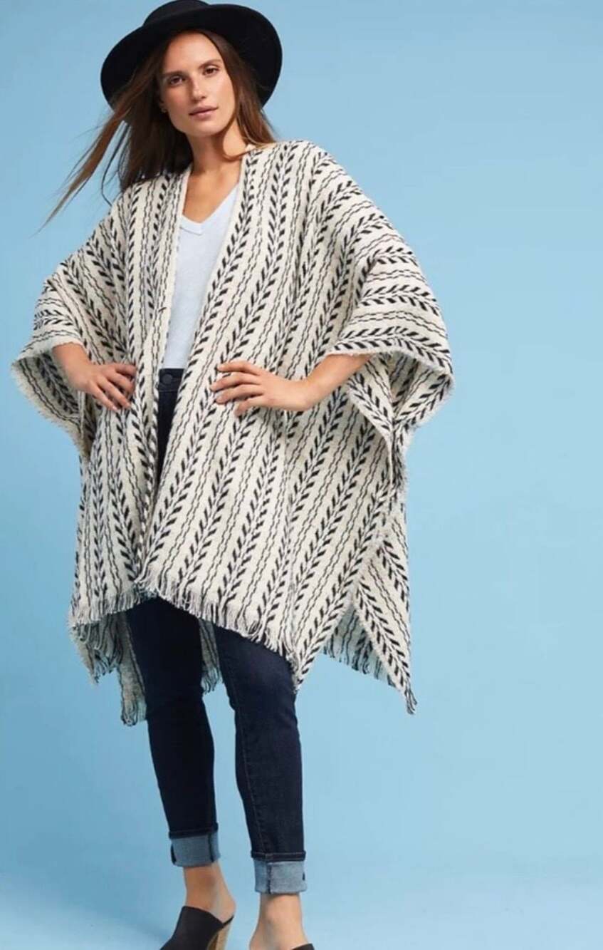 Anthropologie Do Everything in Love Iris Chevron Striped Kaftan Poncho - Picture 2 of 4